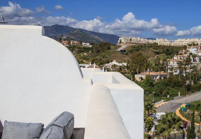 Apartment in Estepona - Top del Golf Hills Marbella - Large roof top lounge terrace Apartment in Estepona - Top del Golf Hills Marbella - Large roof top lounge terrace