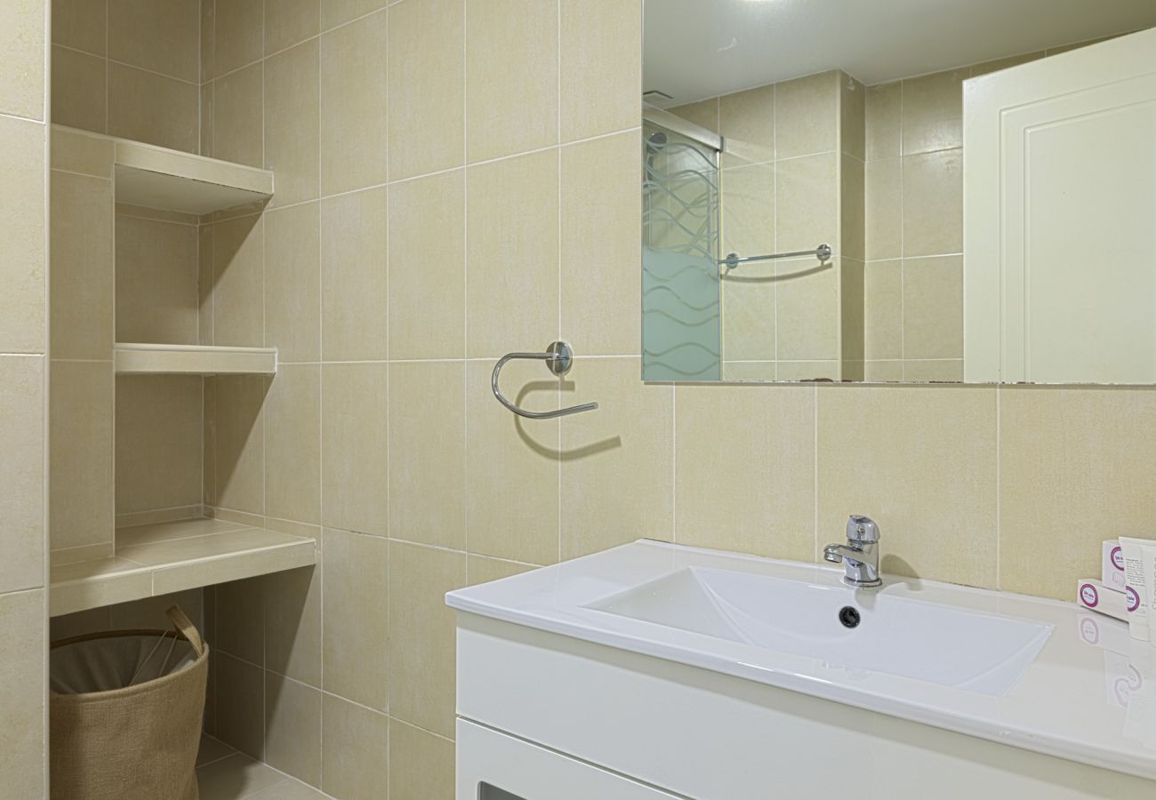 Apartment in Málaga - Pompidou 20 - 2 Rooms