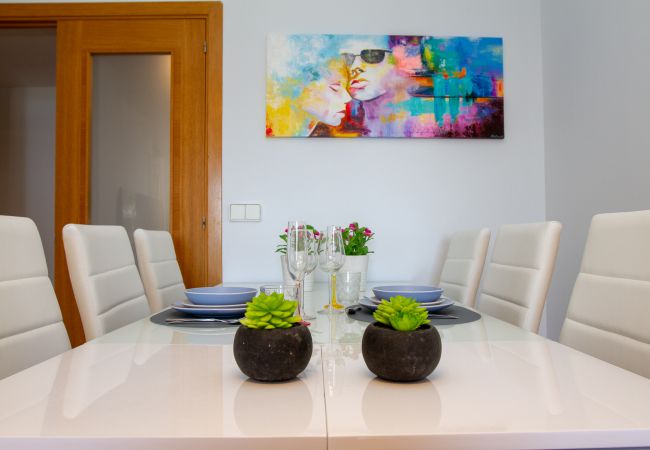 Apartment in Torremolinos - Lydia Uno - Exclusive apartment for 8 near beach and restaurants Apartment in Torremolinos - Lydia Uno - Exclusive apartment for 8 near beach and restaurants