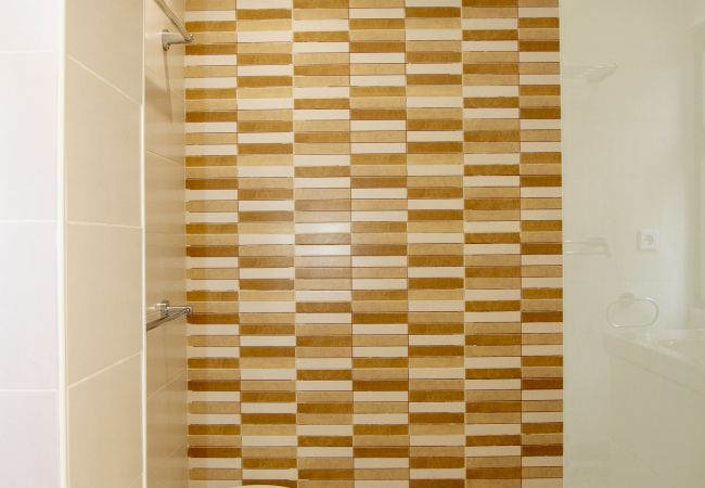 Apartment in Torremolinos - Lydia Uno - Exclusive apartment for 8 near beach and restaurants Apartment in Torremolinos - Lydia Uno - Exclusive apartment for 8 near beach and restaurants