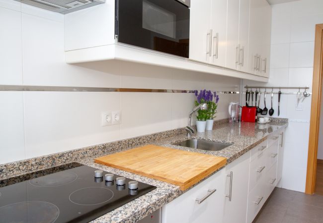 Apartment in Torremolinos - Lydia Uno - Exclusive apartment for 8 near beach and restaurants Apartment in Torremolinos - Lydia Uno - Exclusive apartment for 8 near beach and restaurants