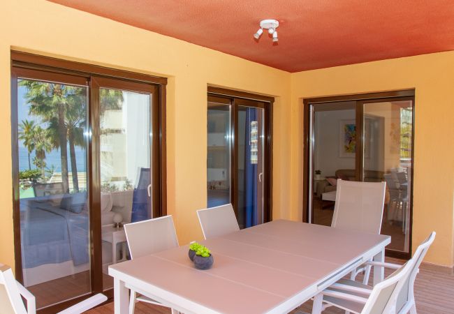 Apartment in Torremolinos - Lydia Uno - Exclusive apartment for 8 near beach and restaurants Apartment in Torremolinos - Lydia Uno - Exclusive apartment for 8 near beach and restaurants