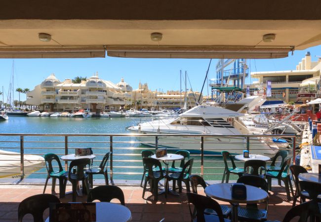Apartment in Torremolinos - Lydia Uno - Exclusive apartment for 8 near beach and restaurants Apartment in Torremolinos - Lydia Uno - Exclusive apartment for 8 near beach and restaurants