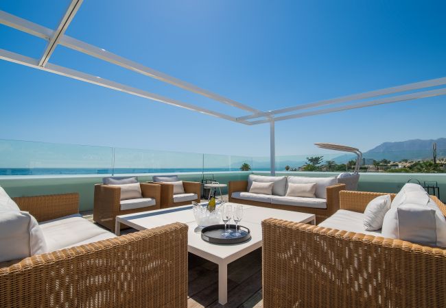 Villa in Marbella - Costabella Marbella - Unique Luxury Beach Villa Villa in Marbella - Costabella Marbella - Unique Luxury Beach Villa