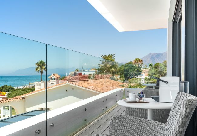 Villa in Marbella - Costabella Marbella - Unique Luxury Beach Villa Villa in Marbella - Costabella Marbella - Unique Luxury Beach Villa