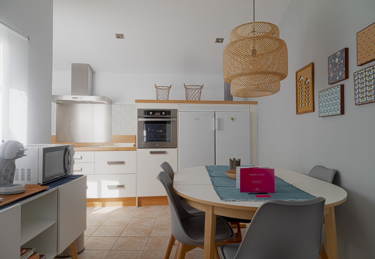 Apartment in Málaga - Tribuna - Atico Cervantes