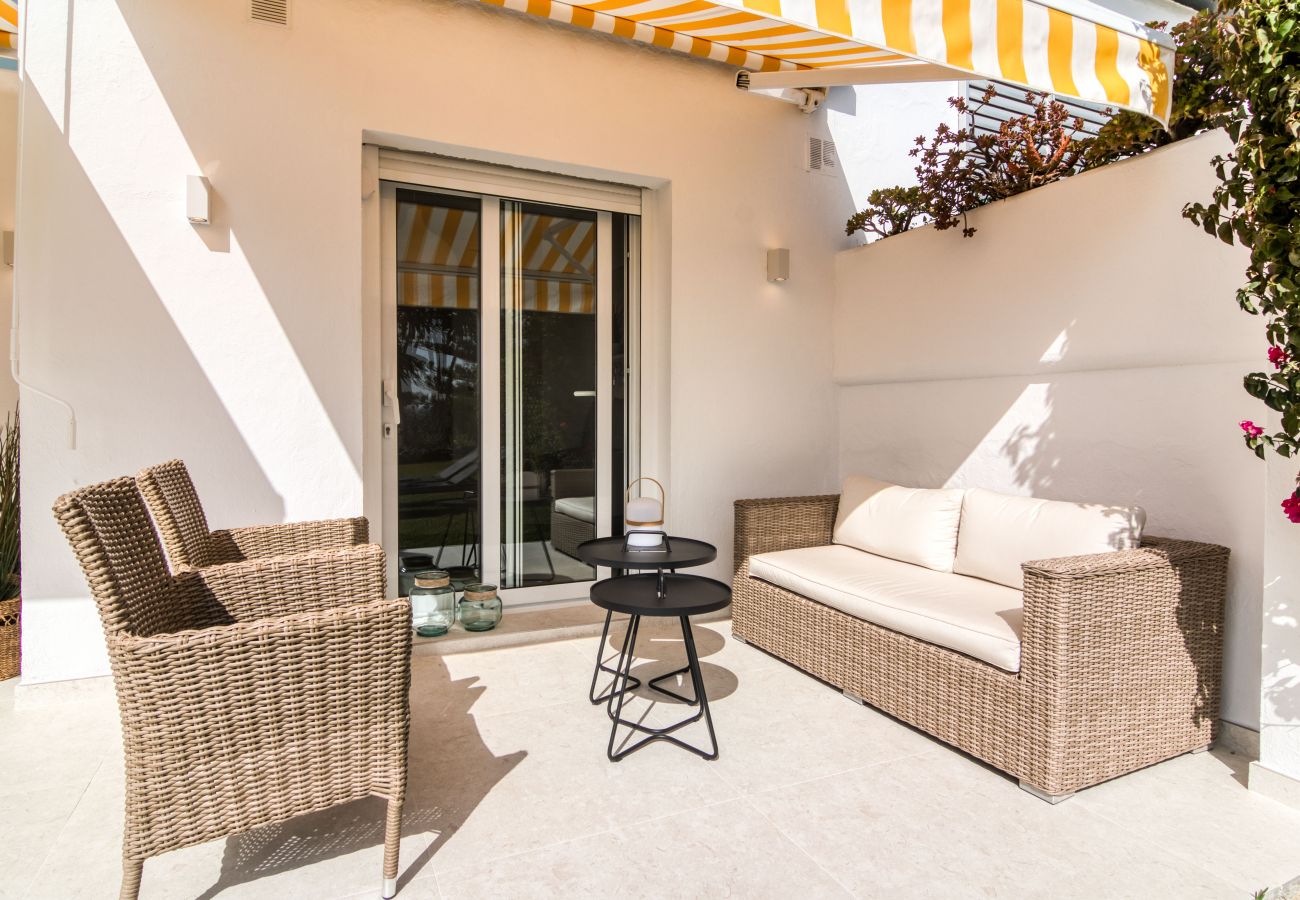 Apartment in Marbella - Azahara Marbella - Modern decorated apartment with lovely terrace view