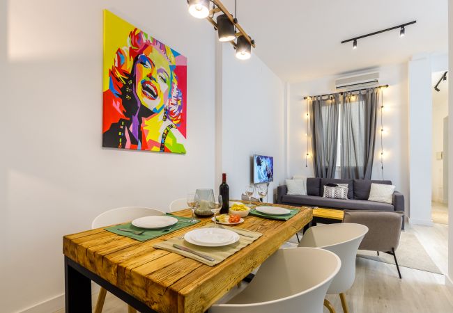 Apartment in Málaga - Tribuna - San Telmo