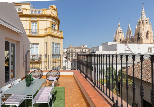 Apartment in Málaga -  Thyssen Penthouse  with terrace 3A