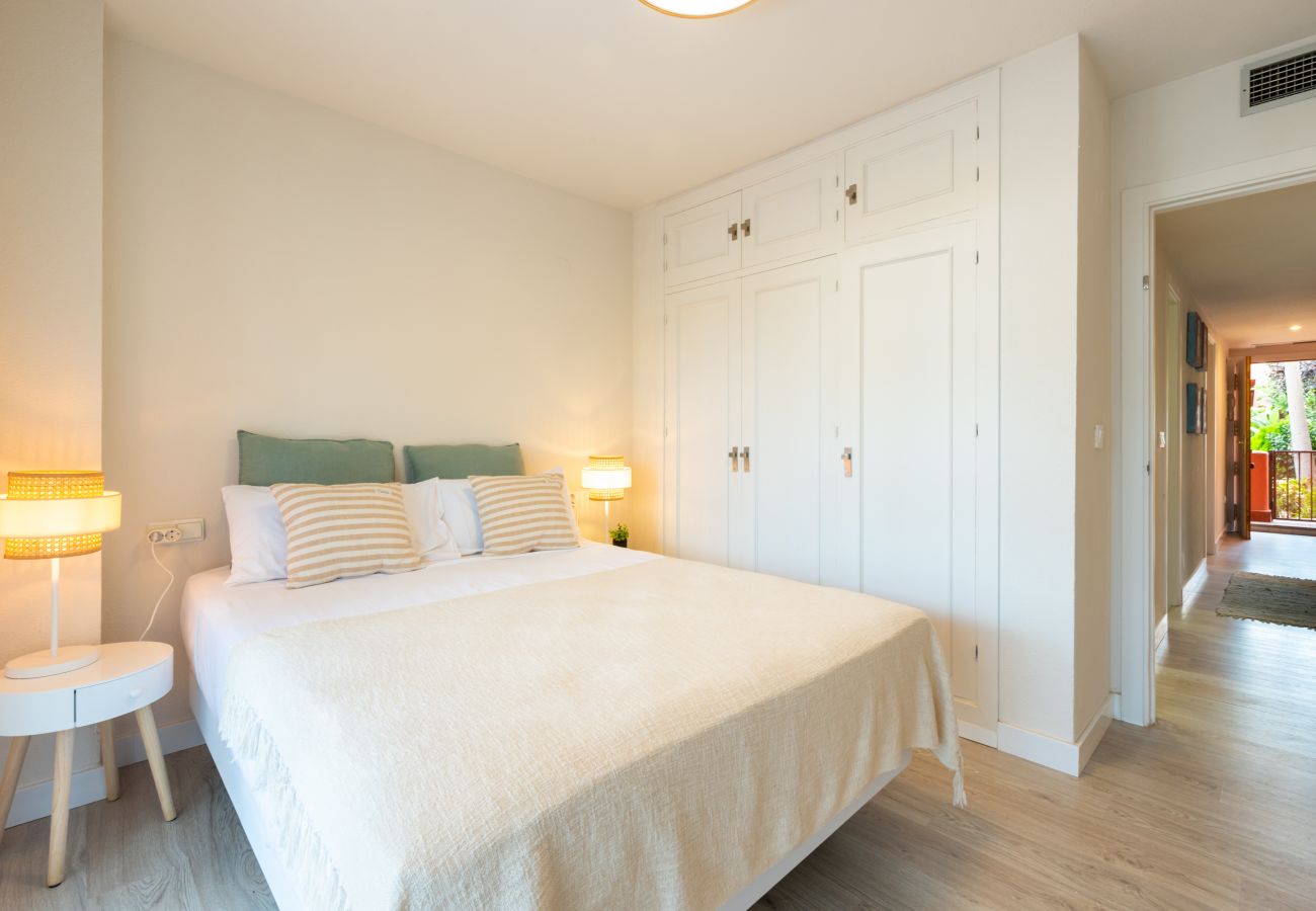 Apartment in Marbella - Alvarito Playa | Beach Apartment in Marbella