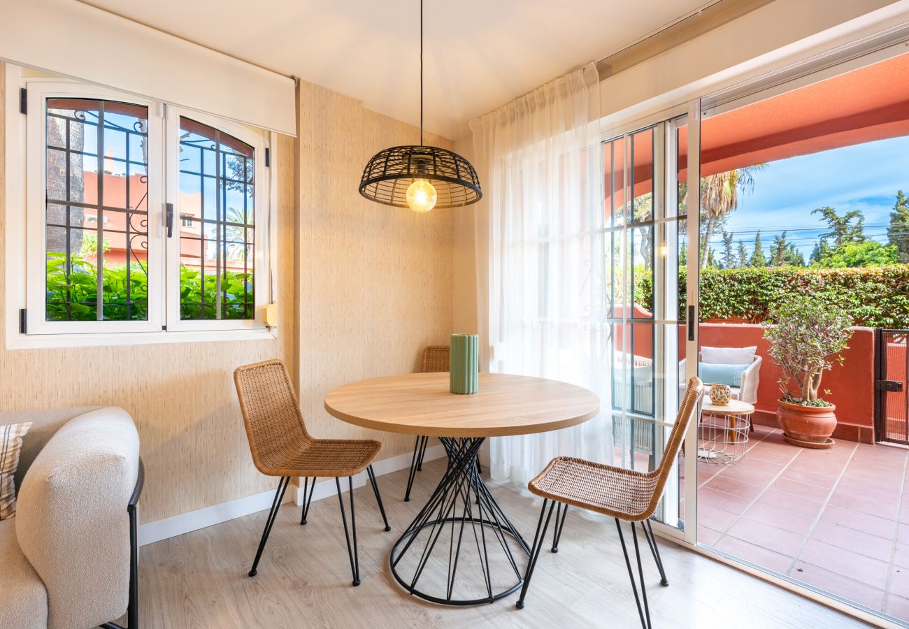 Apartment in Marbella - Alvarito Playa | Beach Apartment in Marbella