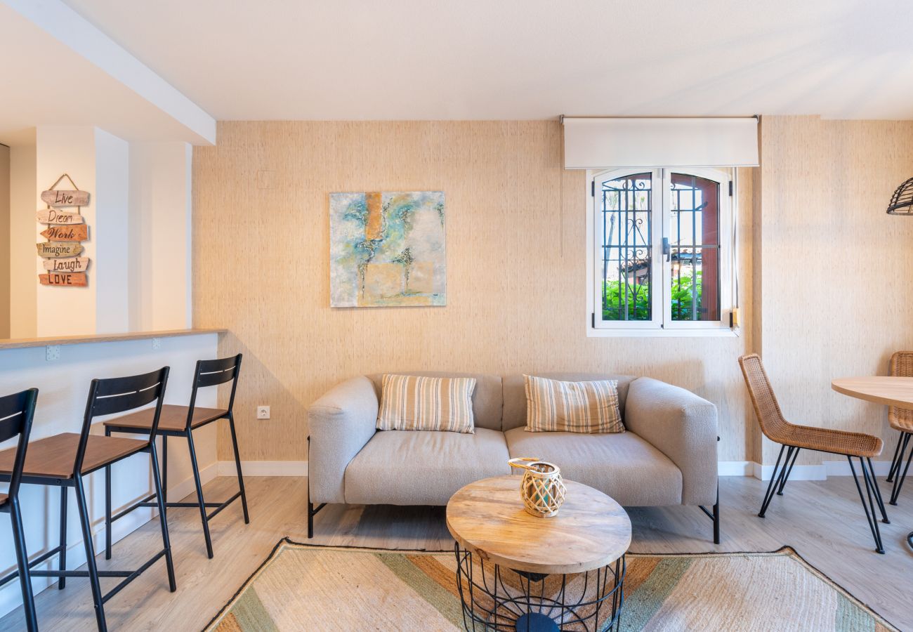 Apartment in Marbella - Alvarito Playa | Beach Apartment in Marbella