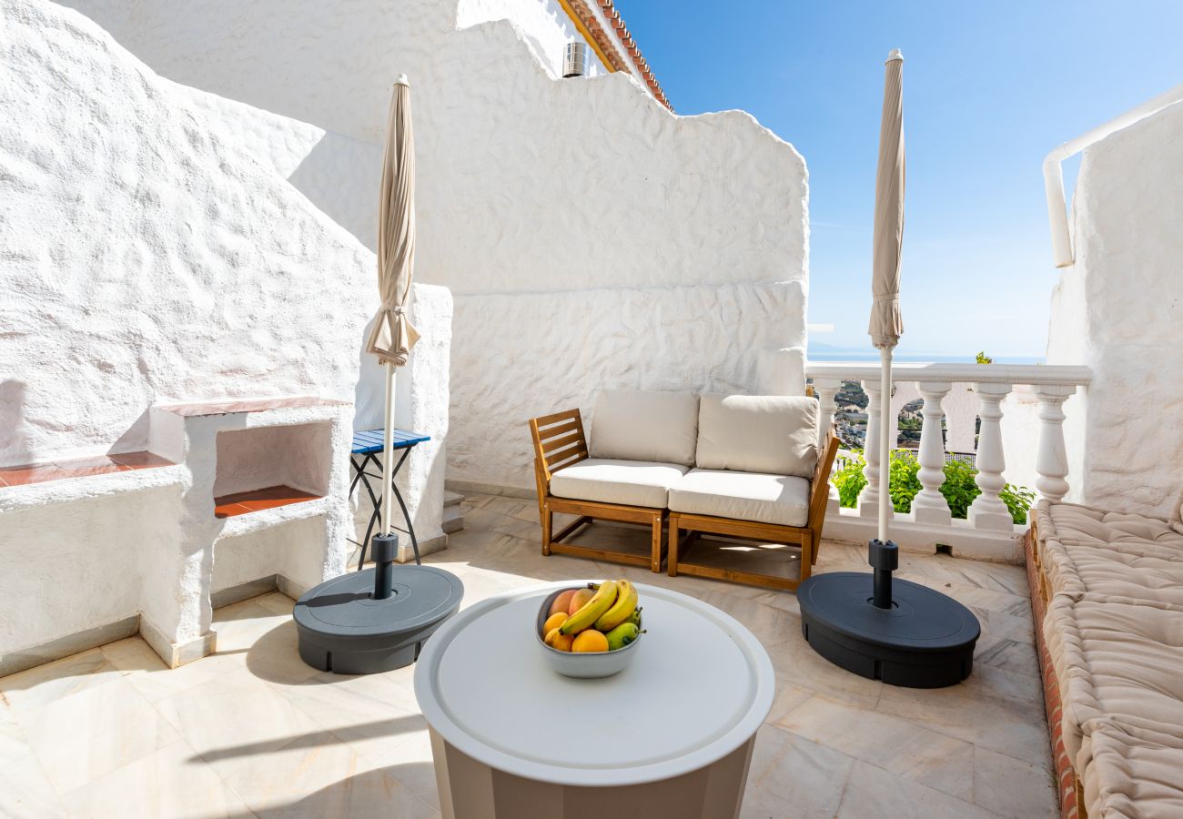 Terraced House in Benalmádena - Casa de la Buena Vida | 3 Bedroom Townhouse with Sea View 