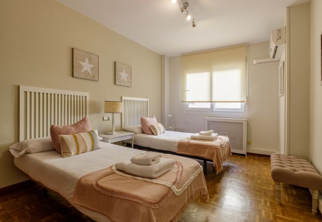 Apartment in Málaga - Malagueta Reding 8 