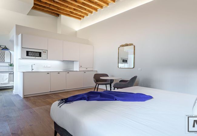 Apartment in Málaga - Palacio Vegafuente 1.3