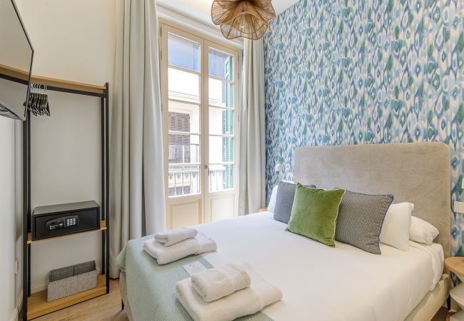 Apartment in Málaga - Marqués de Velazquez 3A Apartment in Málaga - Marqués de Velazquez 3A