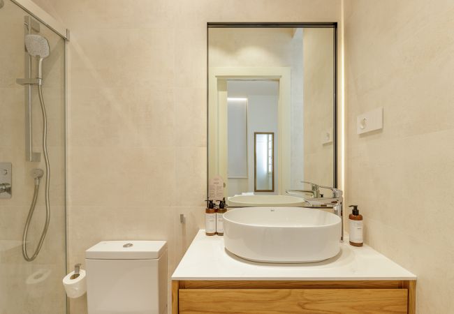 Apartment in Málaga - Marqués de Velazquez 3A Apartment in Málaga - Marqués de Velazquez 3A