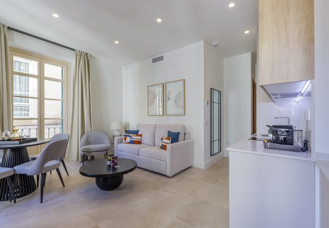 Apartment in Málaga - Plaza del Siglo - Suite 1B Apartment in Málaga - Plaza del Siglo - Suite 1B