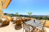 Apartment in Marbella - Elviria Hills Penthouse – Idyllic Golf & Sea View Oasis in Marbella