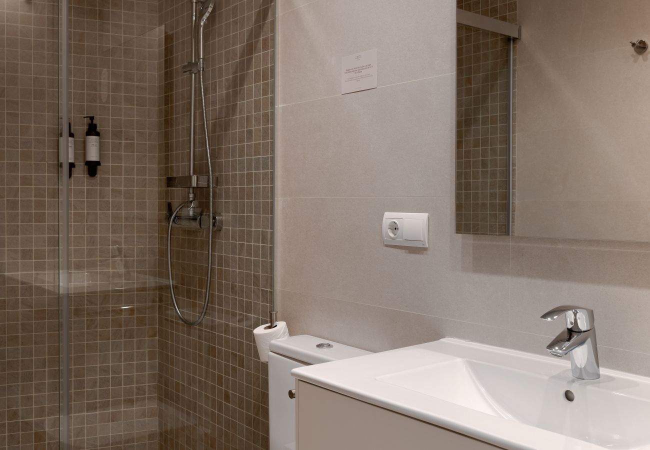 Apartment in Málaga - Souvirón de Torres III