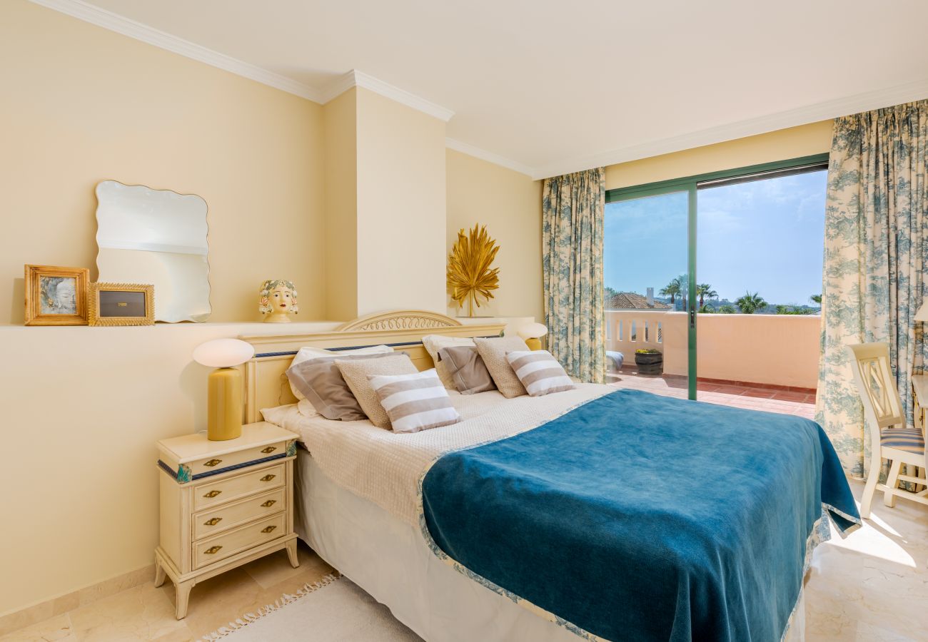 Apartment in Marbella - El Manantial Elviria – Spacious Sea View Apartment with Large Terrace